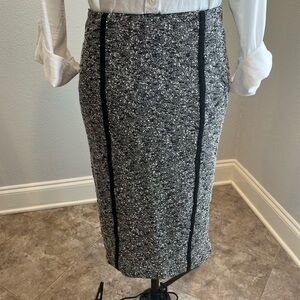 New York & Company Pencil skirt black/white size S, EUC!
